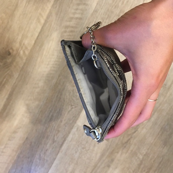 *COACH* Wristlet! - Picture 9 of 10